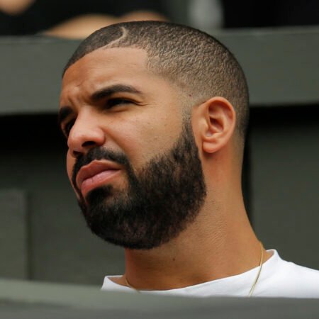 Drake é o “rapper mais vendido” no mundo pelo 10.º ano consecutivo