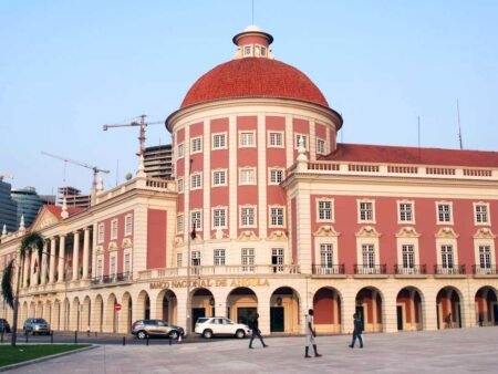 BNA Alerta: Recusar Moedas Metálicas Pode Resultar em Multa