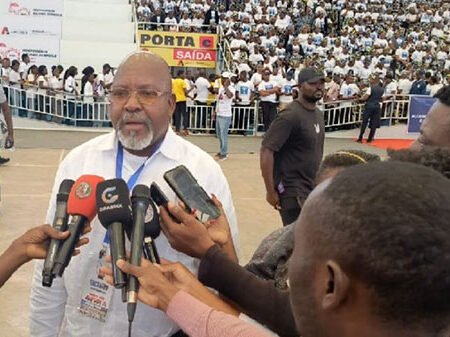 Associação dos Professores de Angola apela ao maior engajamento na luta contra o analfabetismo